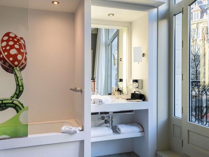Bathroom 5, Mercure Lille Centre Grand Place, Nord