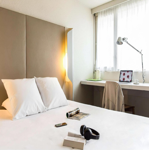 Bedroom 4, Hotel Campanile Conflans Sainte Honorine, Yvelines
