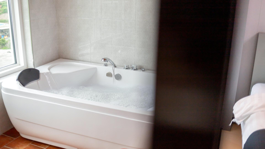 Bathroom 3, Buan TomynSpa Pension, Buan