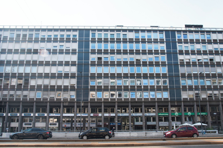 Primary image