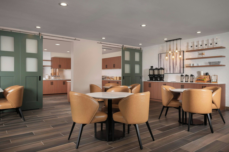Food & Drinks 5, Residence Inn by Marriott Pearland, Brazoria