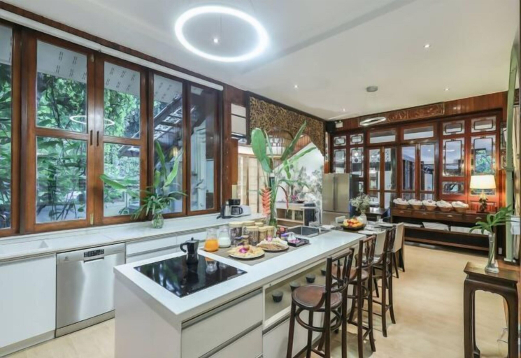 Food & Drinks 5, Luxurious Living by the River Hannah Villa, Hang Dong