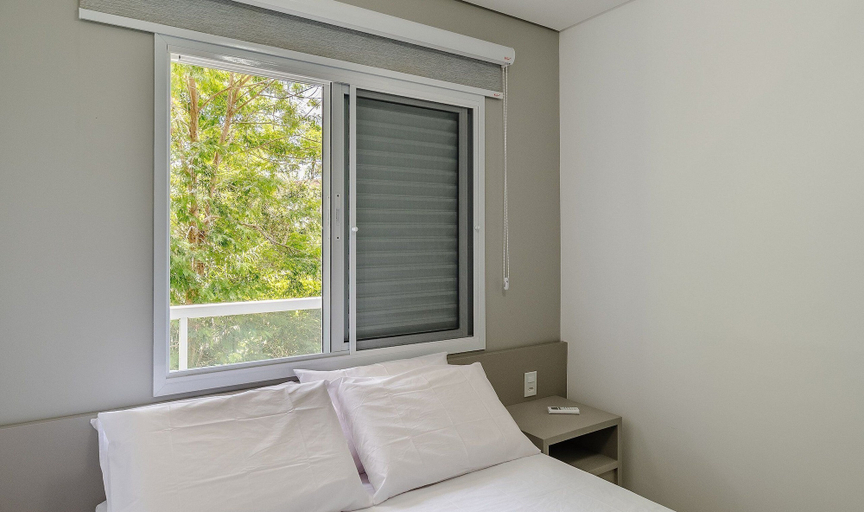 Room 5, Comfort and Leisure 500m From the Beach - Ire0022, Ubatuba