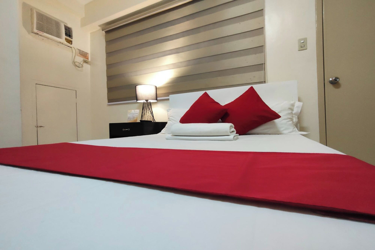 Room 2, Orangenest Apartelle, Manila City