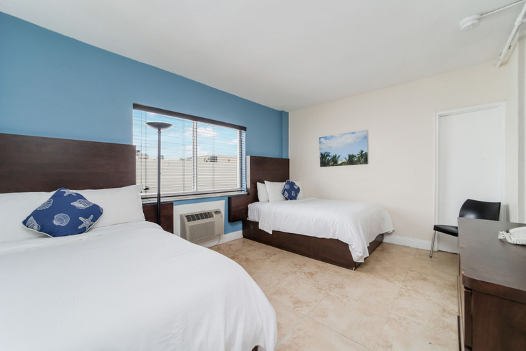 Bedroom 2, Starlite Hotel, Miami-Dade