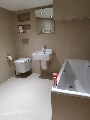 Room 5, Contractor Bookers at Infinity Apartments, Sefton