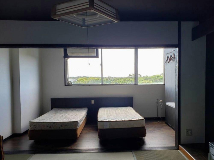 Bedroom 3, Aoshima Suikoen Hotel, Miyazaki