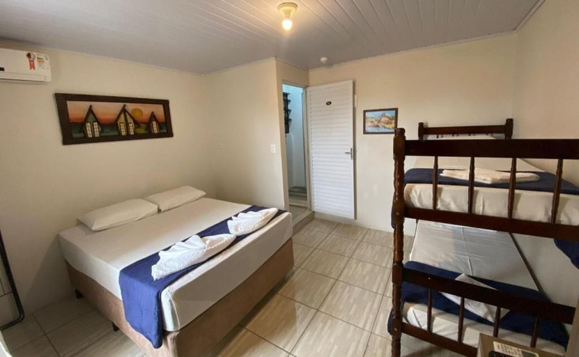 Room 4, Pousada Cantinho da Jake, Penha