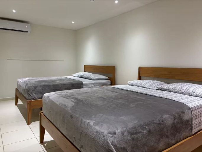 Bedroom 3, Hacienda Apartments near the beach