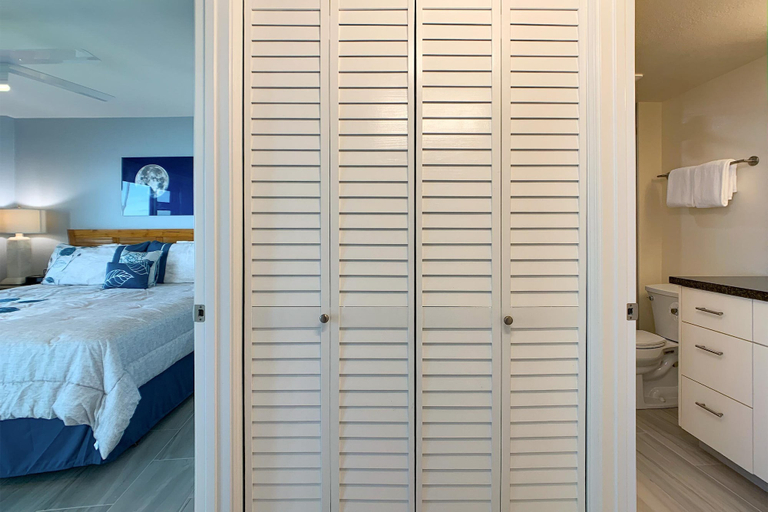 Bedroom 3, Royal Mauian 309 - Direct Ocean Front, Renovated, Seconds to the Beach, Split AC, Maui