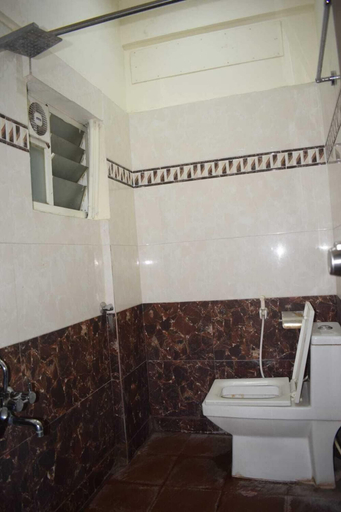 Bathroom 4, SAK Royal Residency, Mysore
