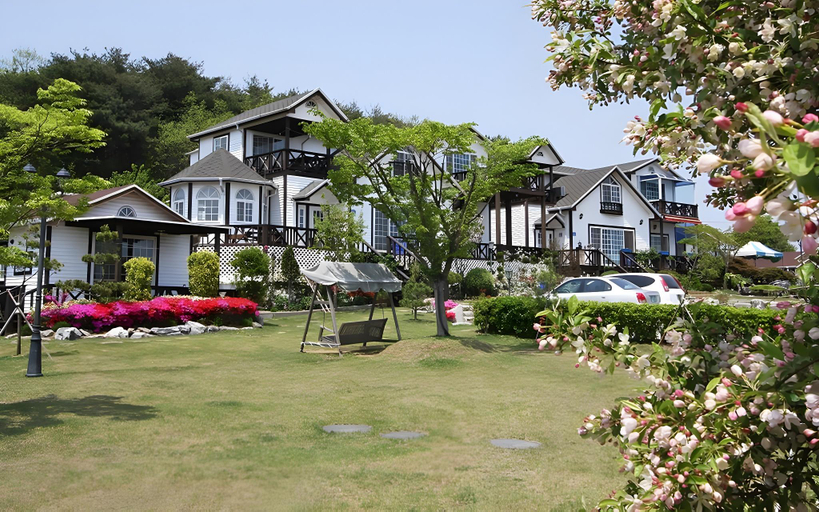 Others 5, Taean Four Season Pension, Taean