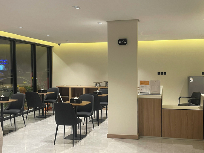 Restaurant, LYVAN HOTEL, Riyadh