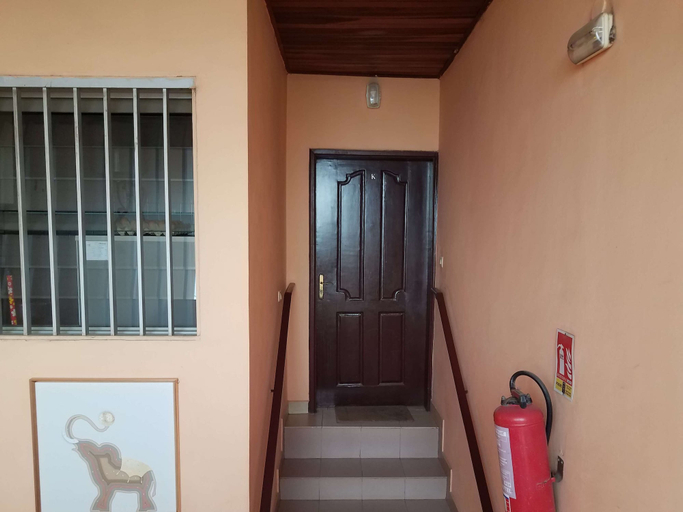 Others 4, Les Residences MD Douala, Wouri
