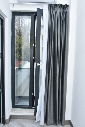 Balcony 2, Hotel Monica, Municipiul Bucuresti