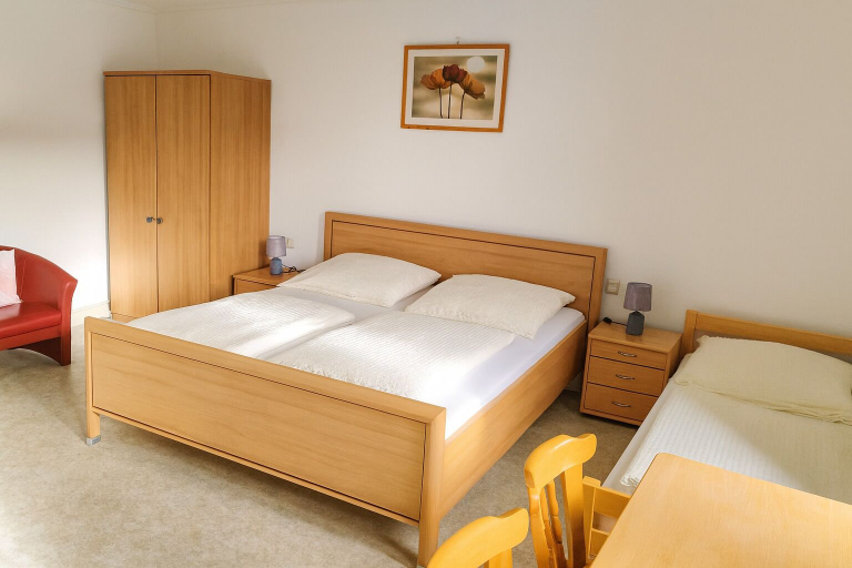 Bedroom 4, Hotel Kremer, Rhein-Hunsrück-Kreis