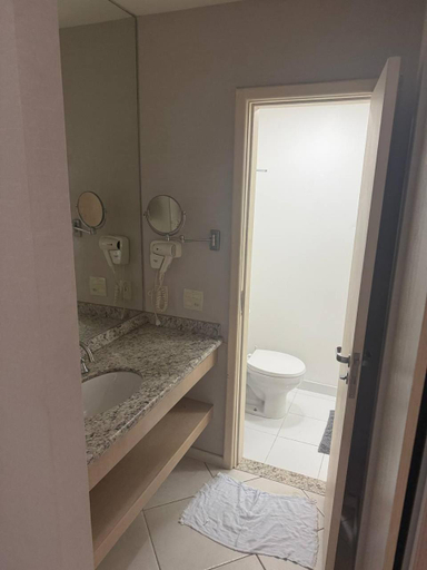 Bathroom 4, Quality Hotel Rio de Janeiro - Barra da Tijuca, Rio de Janeiro