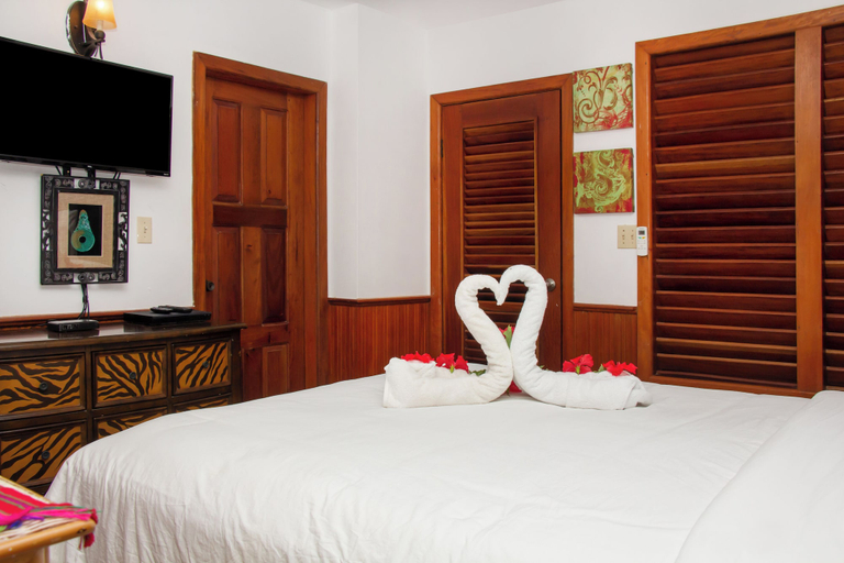 Bedroom 3, Villas De Isla Bonita