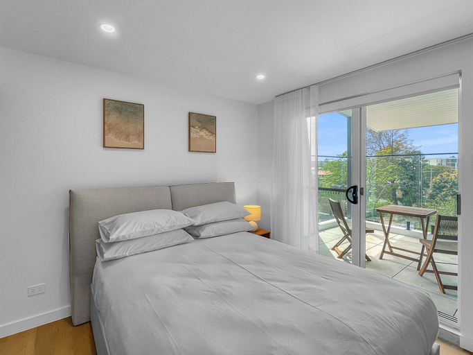 Bedroom 3, Modern 4-Bed Townhouse with Water Views, Eurobodalla