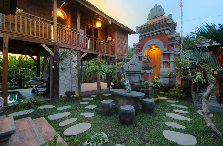 Others 4, Tri Datu Palace, Gianyar