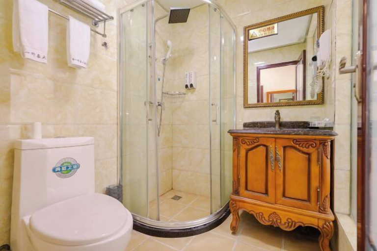 Bathroom 4, renshoudiyiyinxiangdajiudian, Meishan