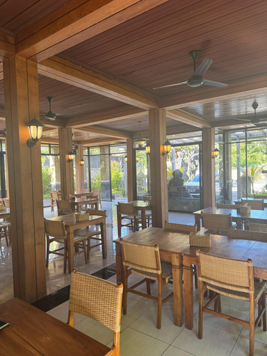 Food & Drinks, Mara Inn, Badung