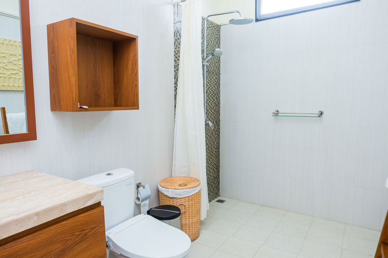 Bathroom 5, Manggis Wanayu Villa, Gianyar