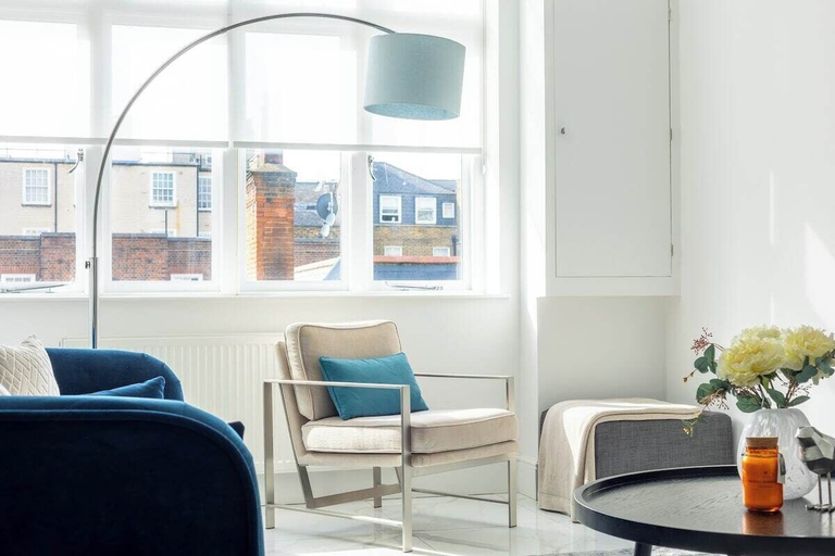 Others 4, Stylish 2-bedroom Marylebone Retreat, London