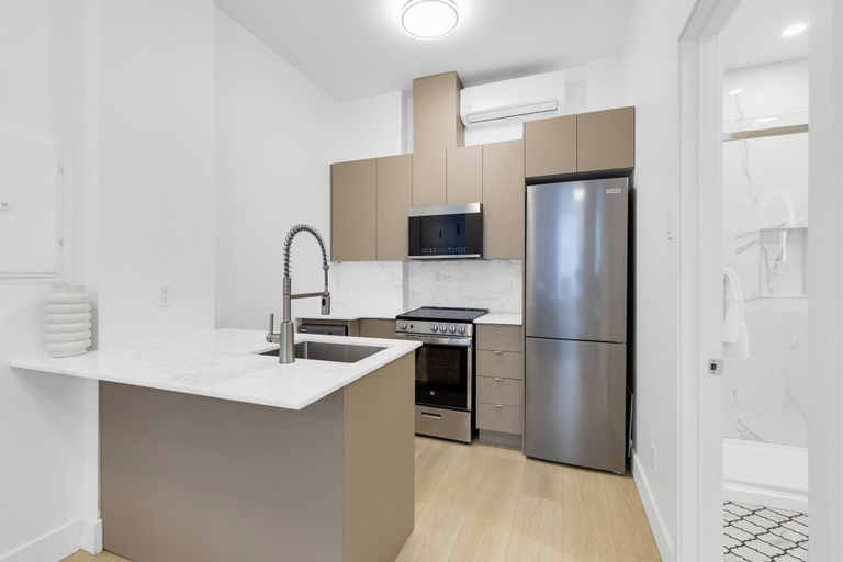 Private kitchen 4, Le Mystral, Montréal