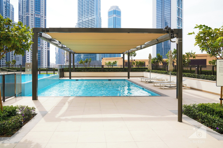 Sport & Beauty 4, Elegance at Burj Crown Downtown Balcony & View, Dubai