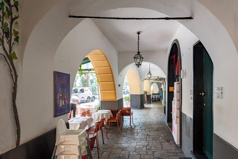 Outdoor dining, Charming Apartment Santa Margherita Ligur, Genova