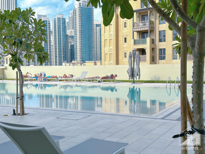 Sport & Beauty 4, Luxurious Burj Royale One-bedroom & City Views, Dubai
