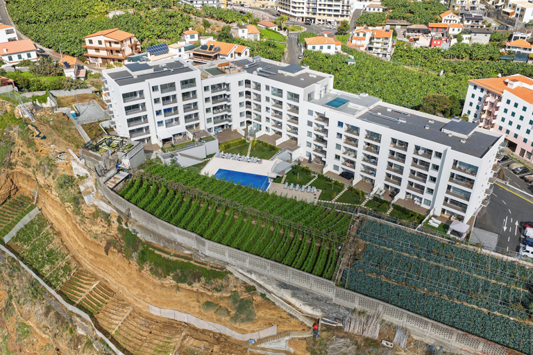 Exterior 4, Isabel Place, Câmara de Lobos
