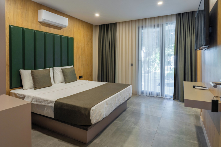 Bedroom 5, Perast Garden Hotel, Kemer