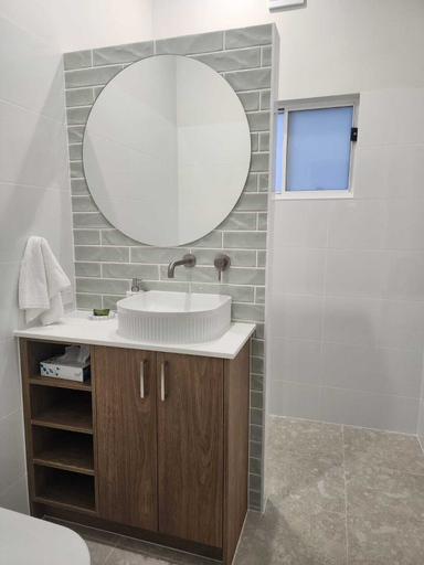 Bathroom 4, Yandina Station, Maroochy