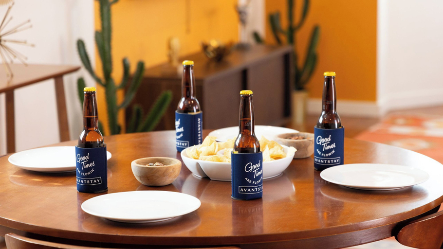 Food & Drinks 5, The Gower Street Bungalows by AvantStay, Los Angeles