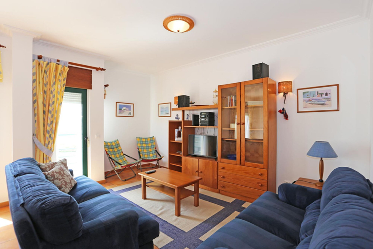 Room 2, B59 - Beachside Pines Duplex in Lagos, Lagos