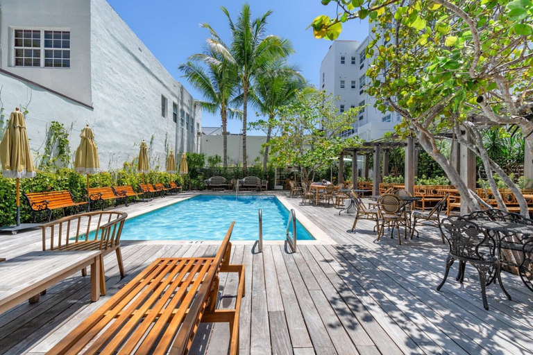 Sport & Beauty 2, Global Luxury Suites at The Apex Miami, Miami-Dade