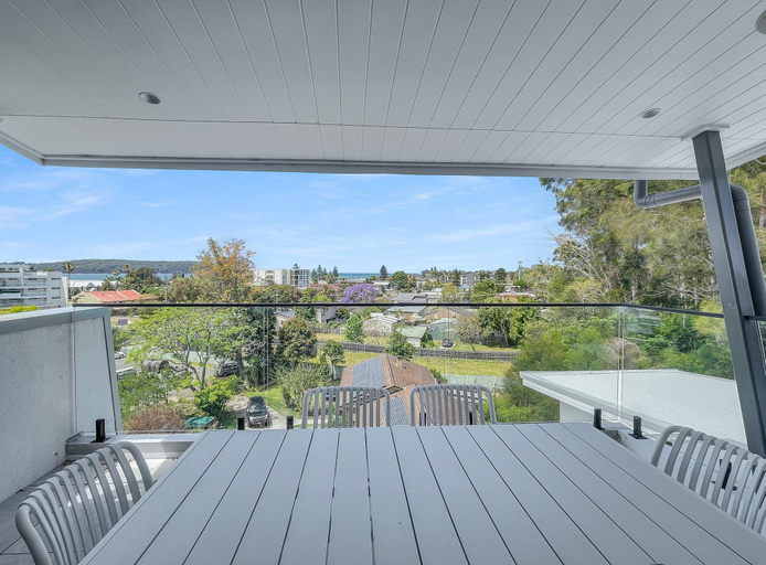 Balcony/terrace 1, Modern 4-Bed Townhouse with Water Views, Eurobodalla