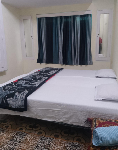 Bedroom 3, Ganga homes, Varanasi