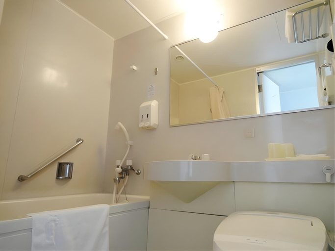 Bathroom, Hotel River Inn, Nagaoka