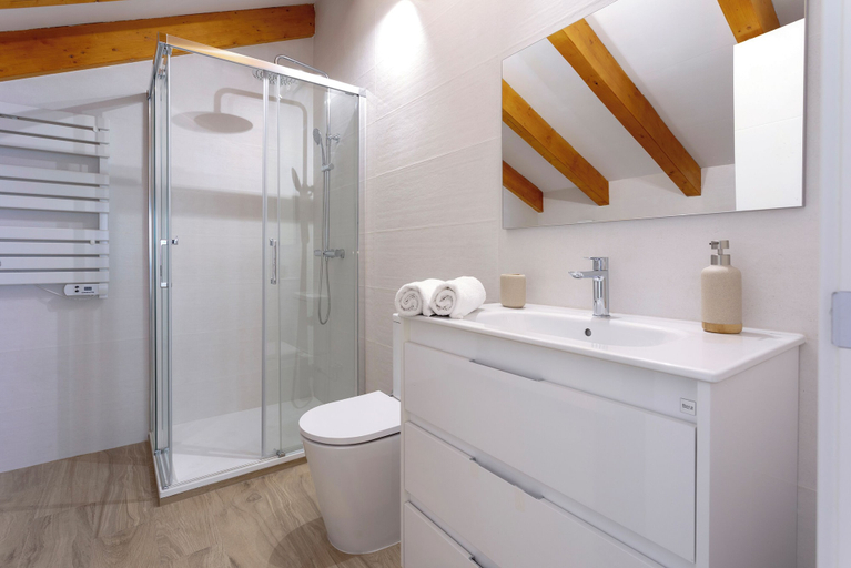 Bathroom 3, Sophisticated House With Terrace. Plaza del Realejo, Granada