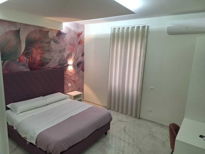 Bedroom 2, Affittacamere La Violetta, Napoli