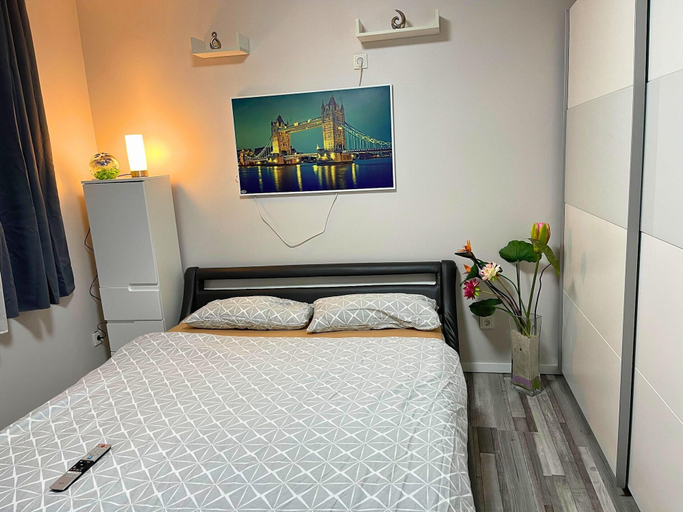 Bedroom 5, First-floor Apartment in Trier, Trier