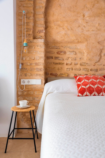 Room 3, Cozy Studio in Santa Cruz Quarter Santa Teresa I, Sevilla