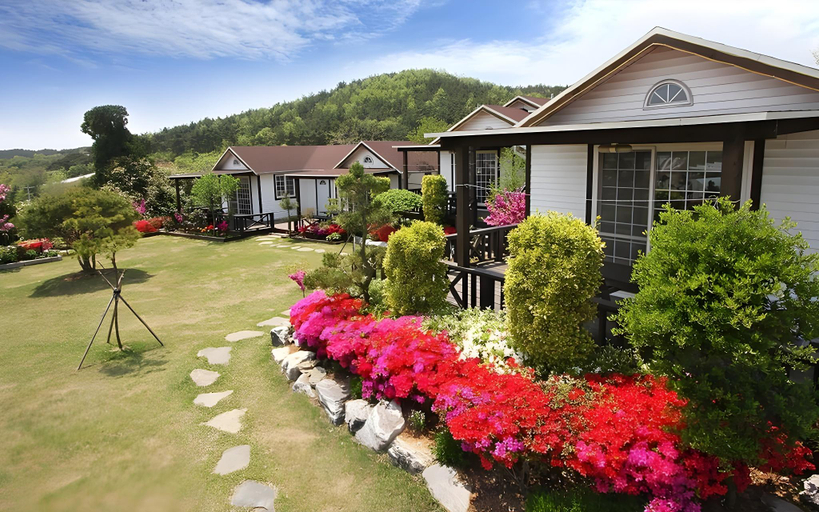 Others 3, Taean Four Season Pension, Taean