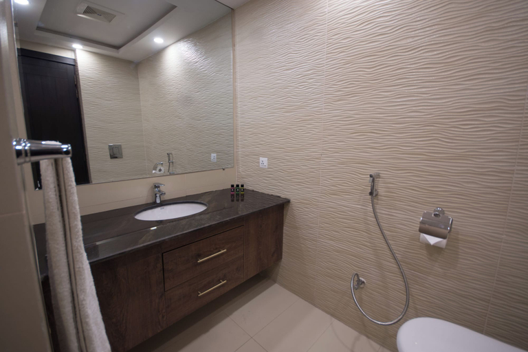 Bathroom 3, The Opus Luxury Residences, Lahore