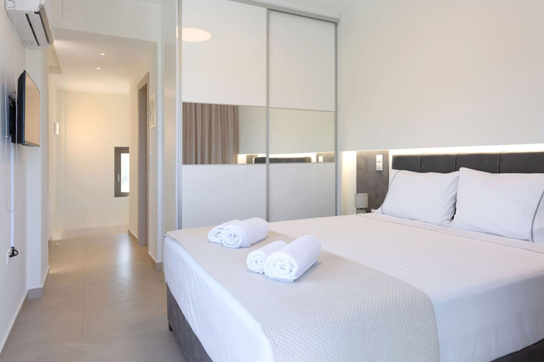 Bedroom 4, Azari Lifetime Memories, Peloponnese