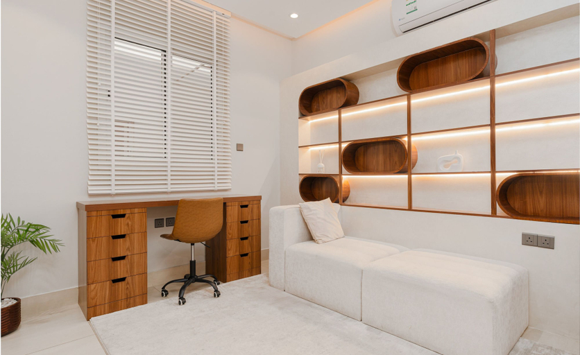 Primary image, Luxury Home: Dedicatedwork Space, Parking, Riyadh