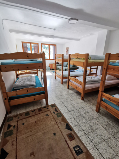 Room 2, SARL SCOP BIENVENUE A L AUBERGE, Alpes-Maritimes